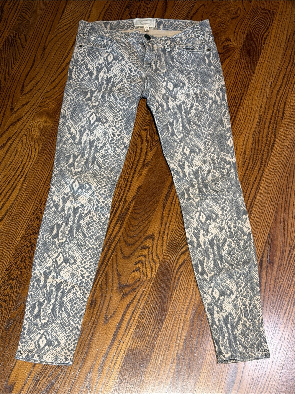 Current/Elliott Snake-Print Skinny Jeans - Gray & Cream